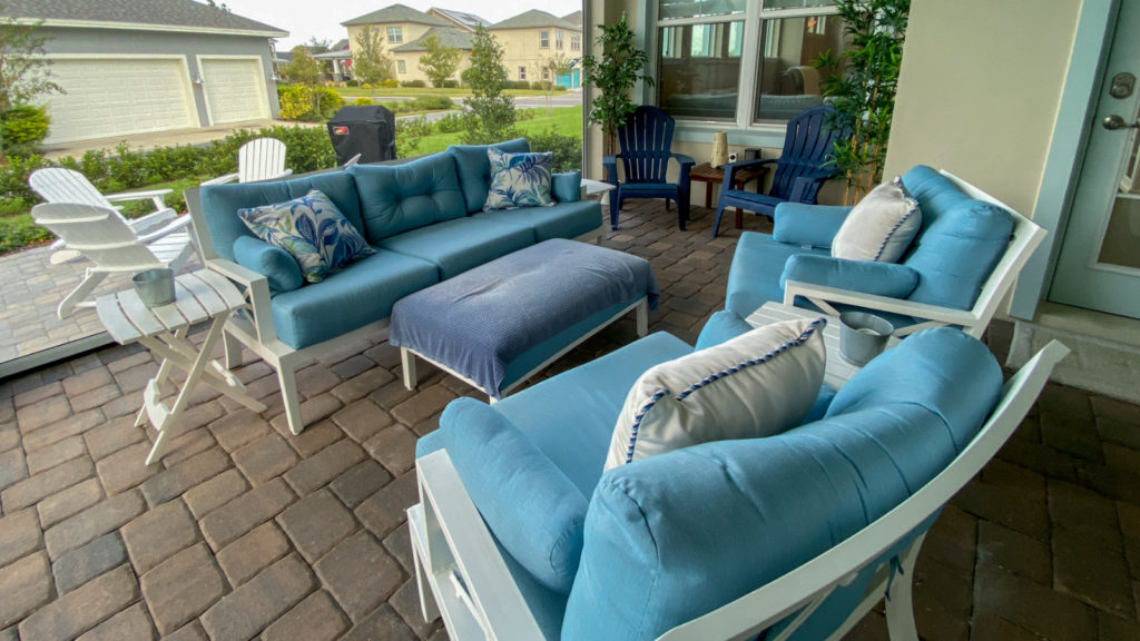 5 Ways to Spruce Up Your Outdoor Living Space