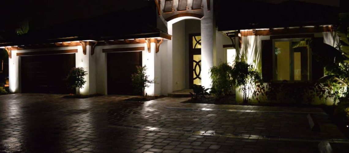 5 Attractive Landscaping Lights Ideas