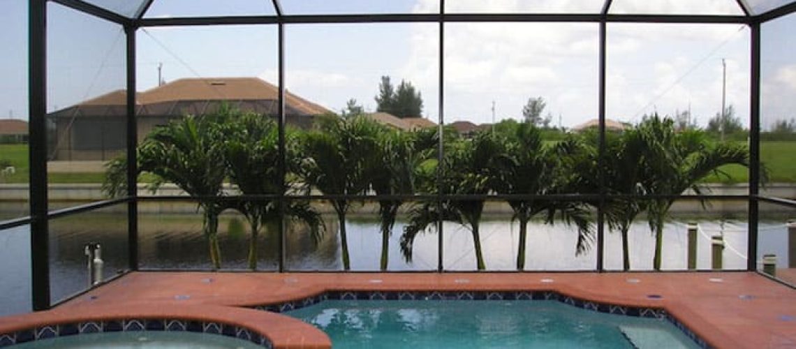 palms-pool-cape-coral-700